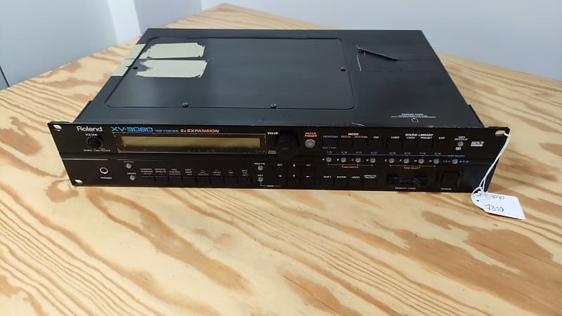 Roland XV-3080 128 Voice Rackmount Synthesizer