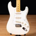 Fender JV Modified 60s Stratocaster - Maple, Olympic White SN JV005722