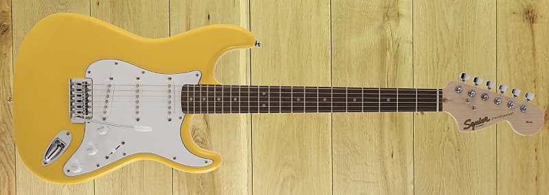 Squier Affinity Stratocaster エレキギター イエロー Squier FSR Affinity Stratocaster Electric Guitar - HSS