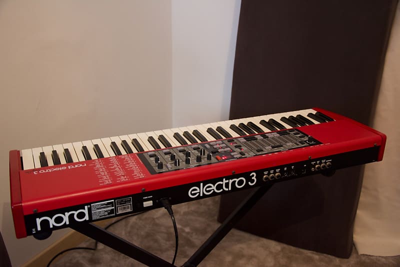 Clavia Nord Electro 3 (61)