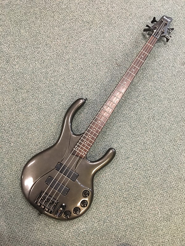Ibanez EDC 700 Ergodyne 4 String Bass Guitar Pewter Bag or