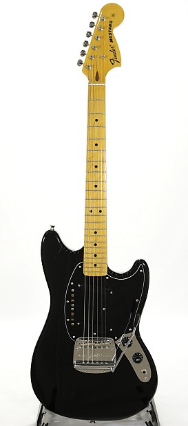 fender japan mustang MG77 改 ビンテージハードケース付 fender japan