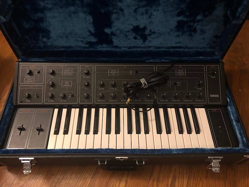 Yamaha CS-10  Synthesizer 1977 image 1