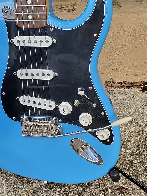Fender MIJ Hybrid 60s Stratocaster | Reverb Canada