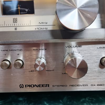 Pioneer SX-680 30-Watt Stereo Solid-State Receiver image 5