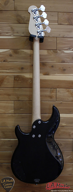 Yamaha BB414X Bass Guitar Black