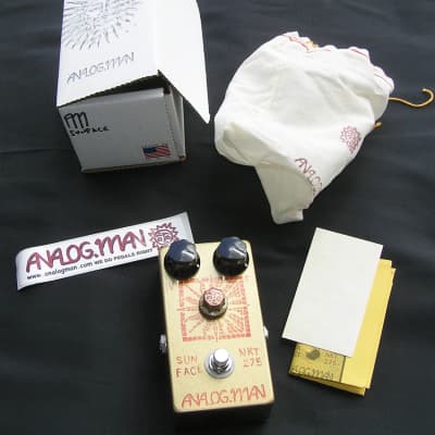 Vintage 1966 Arbiter Fuzz Face Original Red Dot NKT275 Vintage 1966 Arbiter Fuzz Face Original Red Dot NKT275