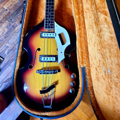 Vox V 250  Violin Bass 1960's Sunburst image 1