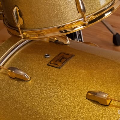 PEARL CLASSIC MAPLE 4 PIECE DRUM KIT CUSTOM MADE FOR STEVE WHITE, GOLD SPARKLE, GOLD FITTINGS image 19