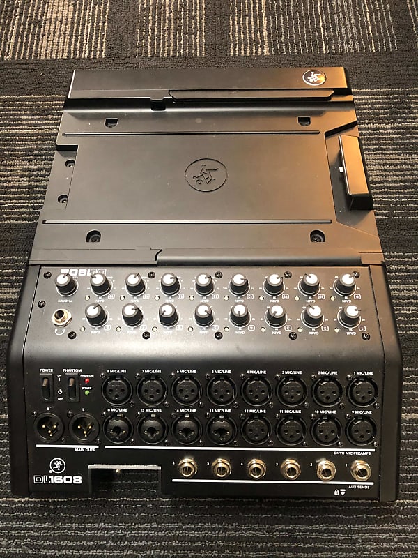 Mackie DL1608 with Lightning Connector Reverb
