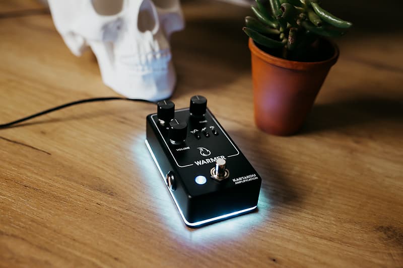 Kartakou Warmer Black / Handmade Overdrive / Worldwide Shipping image 1