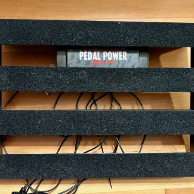 Pedal Board Voodoo Labs Pedal Power 2 Plus - USED Pedalboard