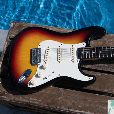 1979 Tokai Springy Sound ST-60 - Late 50's Early 60's Stratocaster Copy - Three Tone Sunburst- Made in Japan - CBS Style Strat image 8