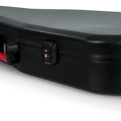 Gator TSA Series ATA Molded Polyethylene Guitar Case for Dreadnaught Acoustic Guitars image 4