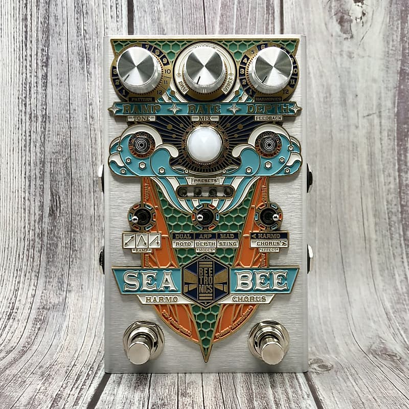 Beetronics / Seabee Harmochorus / Multi-Chorus Pedal | Reverb Beetronics / Seabee Harmochorus / Multi-Chorus Pedal | Reverb