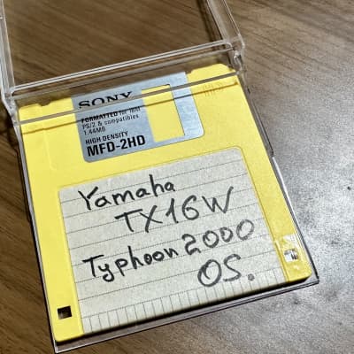 [Typhoon 2000] OS floppy for Yamaha TX16W sampler / 1980s