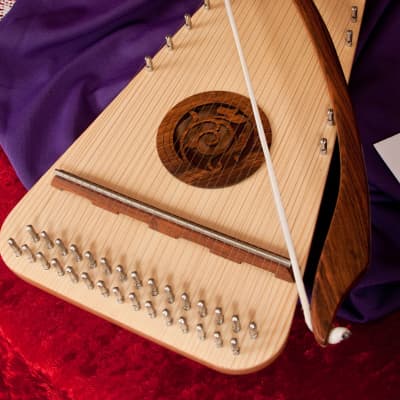 Roosebeck PSRARL Alto Rounded Psaltery Left-Handed with Psaltery bow, Tuning Tool & Rosin image 3
