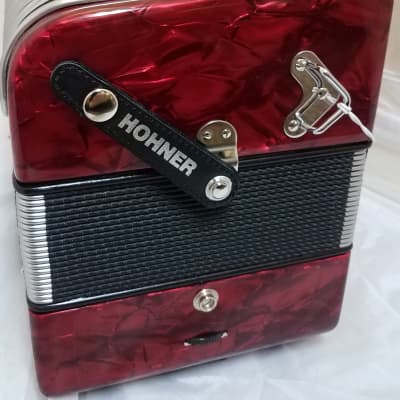 Hohner Xtreme Red EAD/MI Crown Accordion Acordeon +Hard Case, Bag, Straps, Shirt | Authorized Dealer image 9