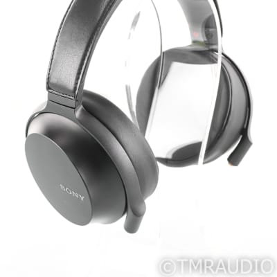 Sony MDR-Z7M2 Closed Back Headphones; MDRZ7M2 | Reverb