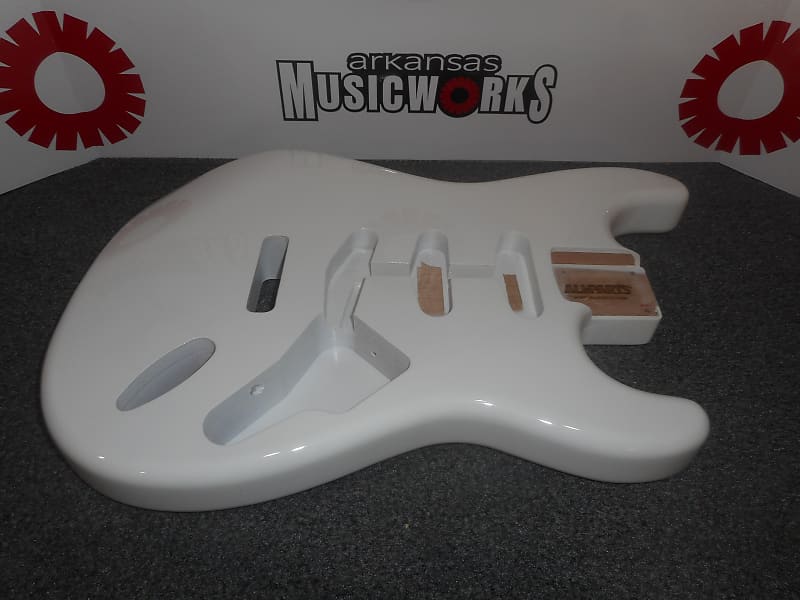 Allparts Fender Licensed Strat Body, Alder, Tremolo Routing - OLYMPIC WHITE FINISH, #SBF-OW image 1