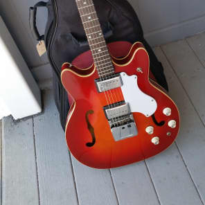 Supro Clermont 1968 Red image 1