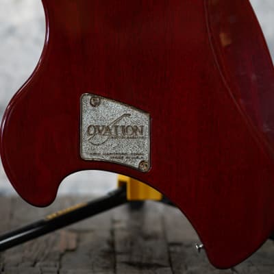 Ovation Deacon Red 1975 + Original Case & Owner's Manual image 6