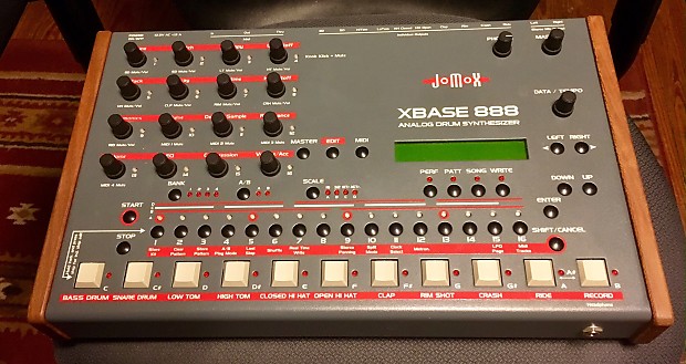 RARE Jomox XBASE 888 Analog Drum Synthesizer - Like New! Bild 1