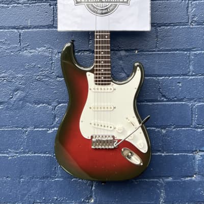 Fender Stratocaster - Medium Scale - STM-60R - "E Series" - MIJ - 1984 - 2 Tone Burst image 11