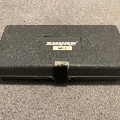 Shure P6R-HB Wireless Transmitter Pack (FREQ 629.975 - 634.775 MHz) w/ Case image 6