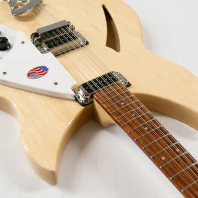 Rickenbacker 330/12 Semi-hollow 12-string Electric Guitar - Mapleglo image 6