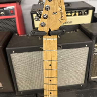 Fender Player Stratocaster with Maple Fretboard 2022- Present - Buttercream image 6