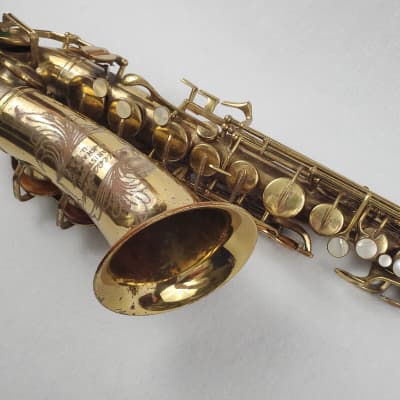 BUESCHER Aristocrat Alto Saxophone image 4
