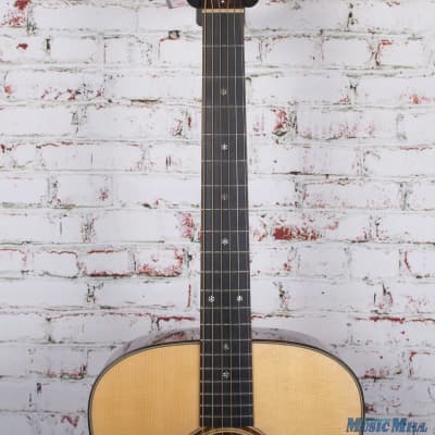 2004 Taylor 510-L9 Limited Edition Short Scale Acoustic Guitar Nautral image 3