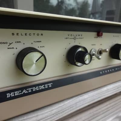 Heathkit AA-32 Integrated Amplifier 1963-1972 - Brown/Cream image 2