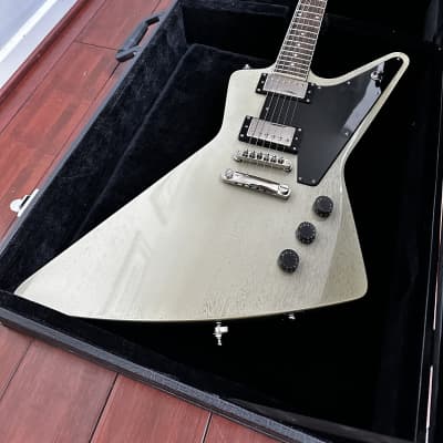 Epiphone Explorer Pro