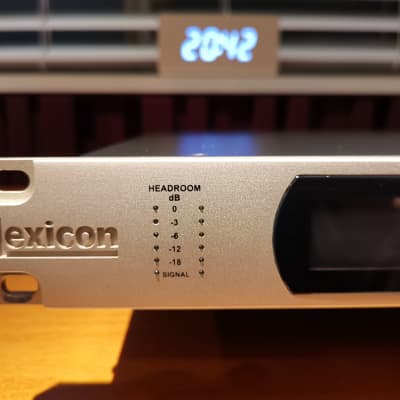 Lexicon PCM96 Stereo Reverb / Effects Processor image 4