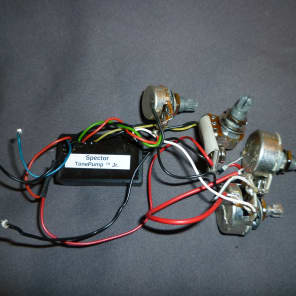 Spector Bass Pickups and Tone Pump JR Preamp image 3