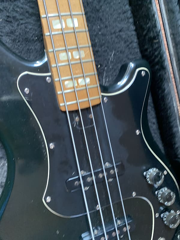 極美品　レア　YAMAHA super bassビンテージベース　SB-700 極美品 レア YAMAHA super bassビンテージベース SB-700 極美品 レア