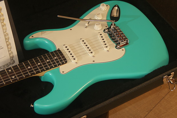 G L Legacy Standard USA Belair Green Frost Rosewood