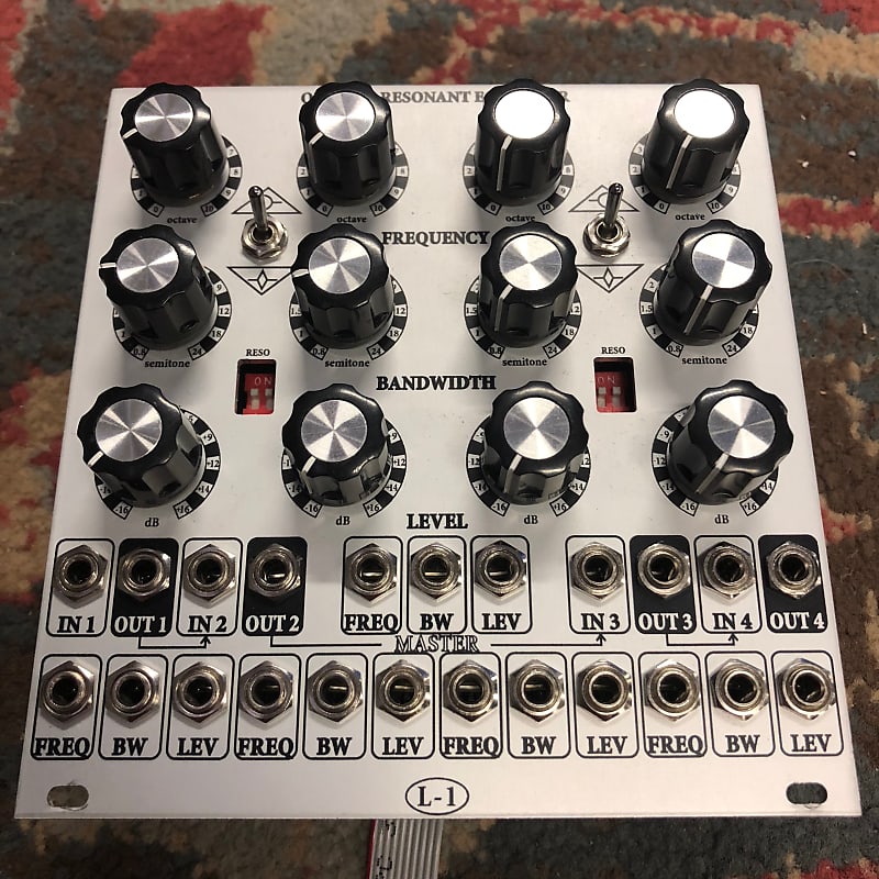 鍵盤楽器 L-1 Quad VC Resonant Equalizer L-1 Quad Discrete VC Equalizer / Resonator - Perfect Circuit