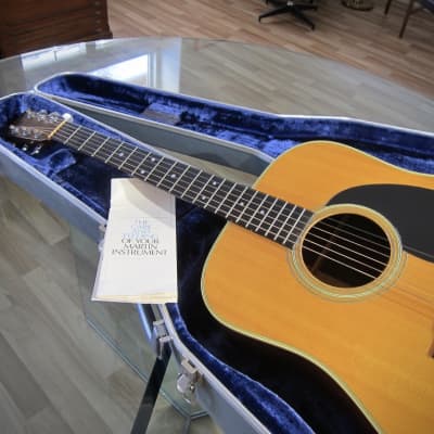Martin D-28 Dreadnought Guitar #369943 Near Mint All Original with Owners Manual & OHSC Circa-1975 Natural for sale