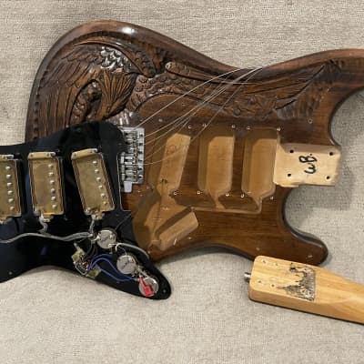 Vintage 1970's Univox Eagle Ripper Guitar Carved Eagle