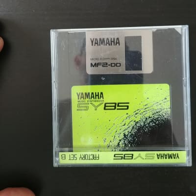 Yamaha Yamaha SY85 Factory Set Disk image 2