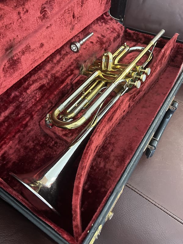 Buescher Super Aristocrat Bb Trumpet (1960) SN 363136 Buescher Super Aristocrat Bb Trumpet (1960) SN 363136