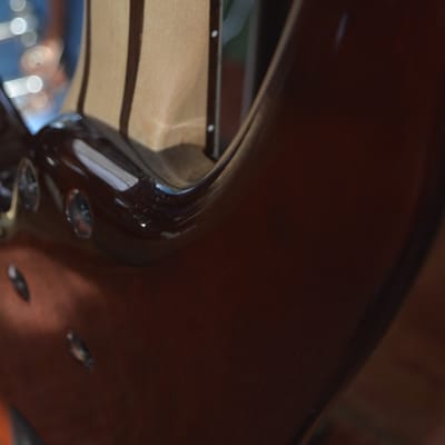 An excellent reliable Ibanez SR370 Soundgear Active Bass in Brown Burst, w/New Black Dunlop Straploks & a New Black ABS HSC image 9