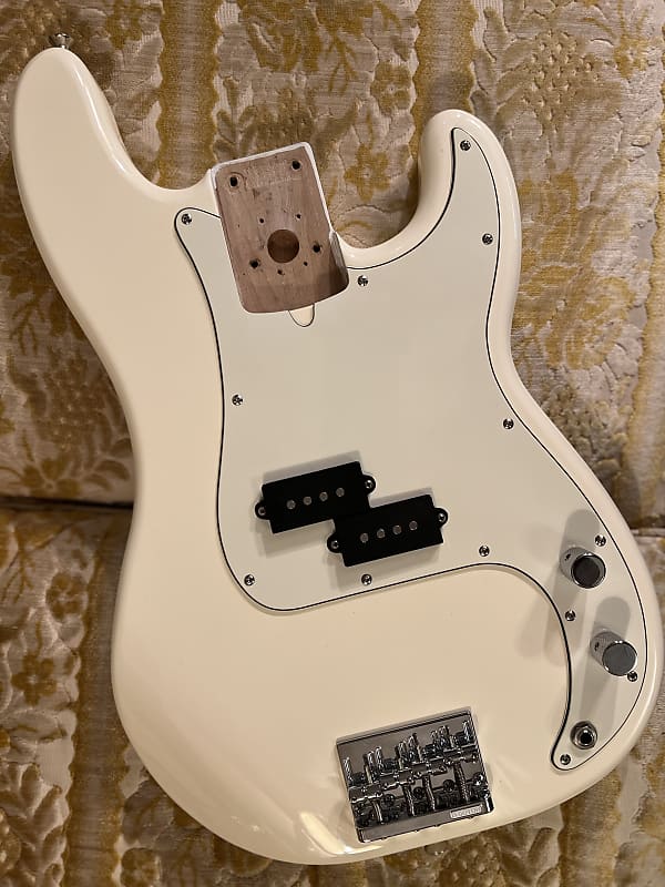 Loaded Fender Precision Bass Body Standard Series 2000s Arctic White Aged White image 1