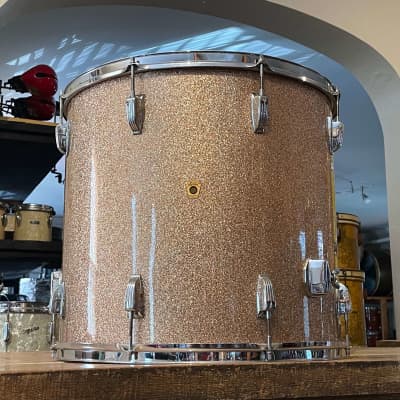 1960's Ludwig 20" Champagne Sparkle Floor Tom 18x20 image 10