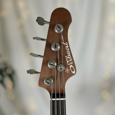Offbeat Guitars "Jacqueline" 32" Medium Scale Bass, Bordeaux Glow on Distressed Pine, EMG JVHZ Pickups, Gotoh Hardware image 6