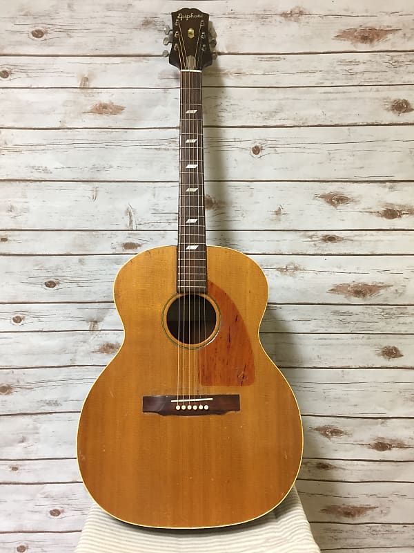Epiphone FT-79 テキサン Epiphone FT-79 Flat Top Acoustic Guitar (1949) | RetroFret