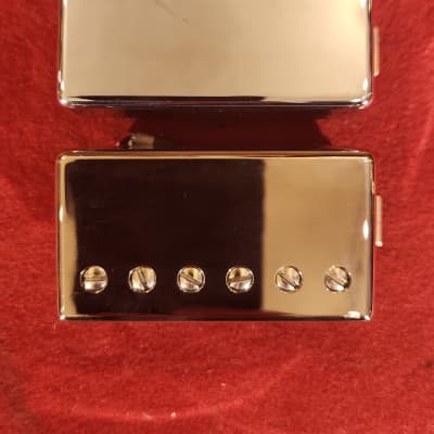 Gibson 490R & 498T Modern Classic Humbucker Set with Cover - Aged Gold